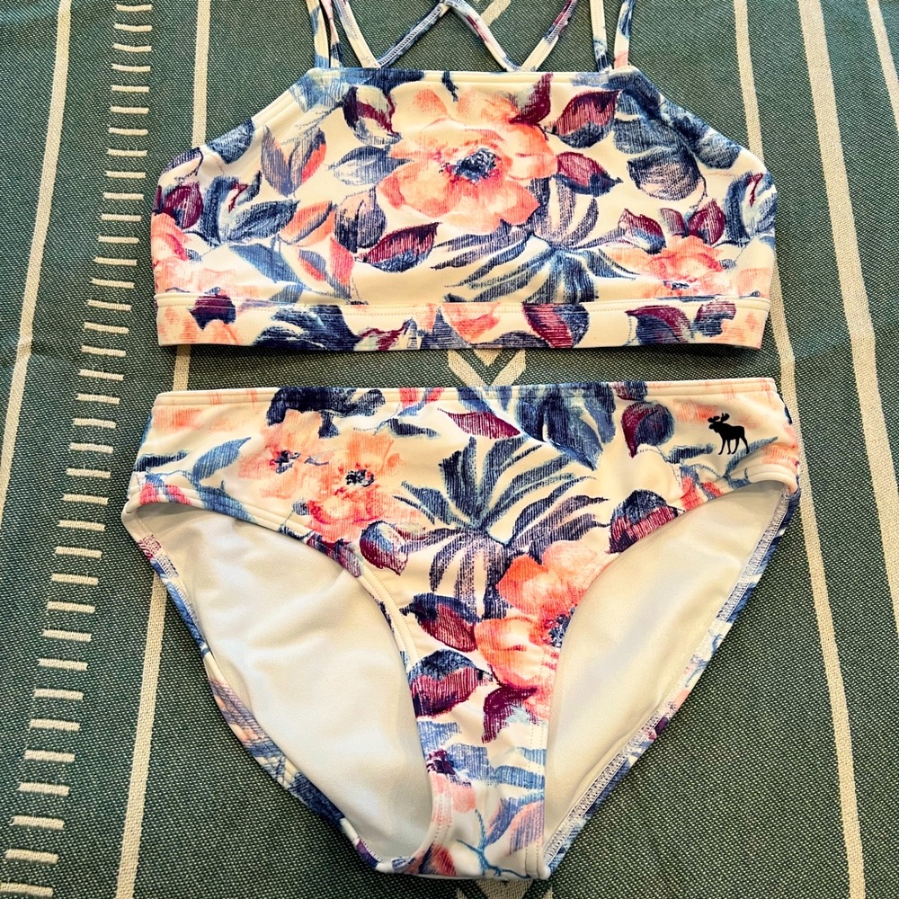 Abercrombie Kids 2-piece Floral Swimsuit Size 13/14